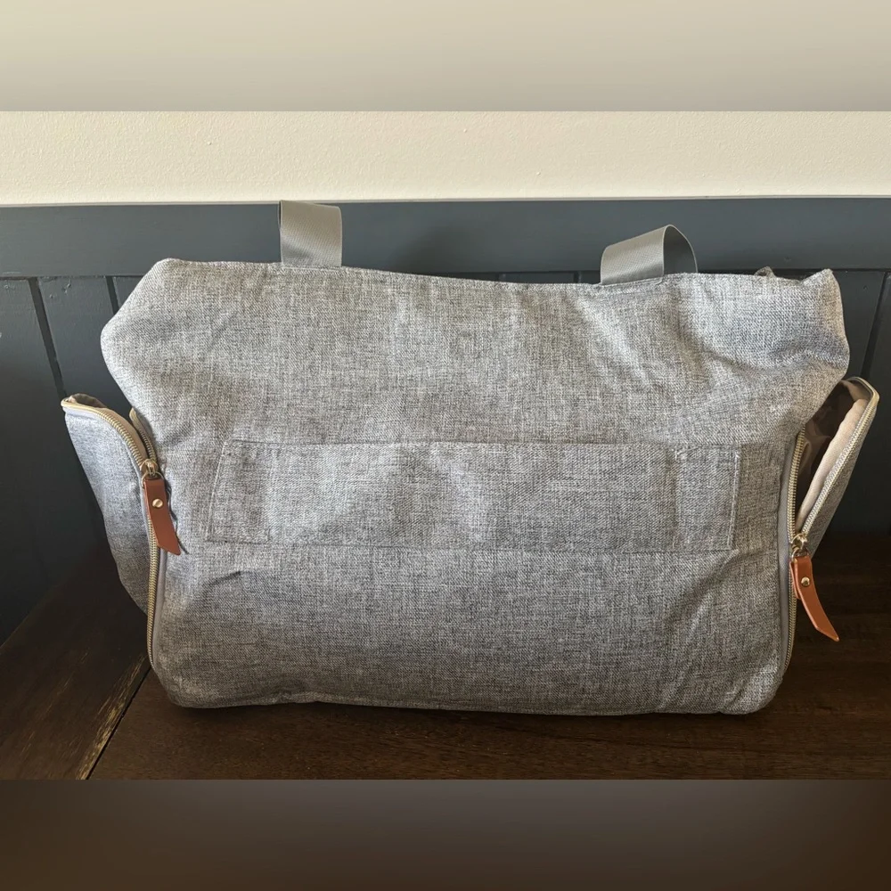 Mommore Diaper Bag